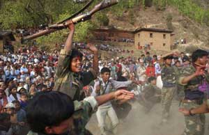 Celebrações em Rukum a 22 Abril 2004