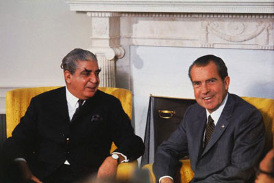 O general Yahya Khan com Richard Nixon em 1970